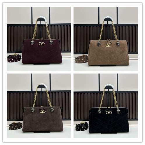 Picture of Valentino Handbags _SKUfw221784385fw